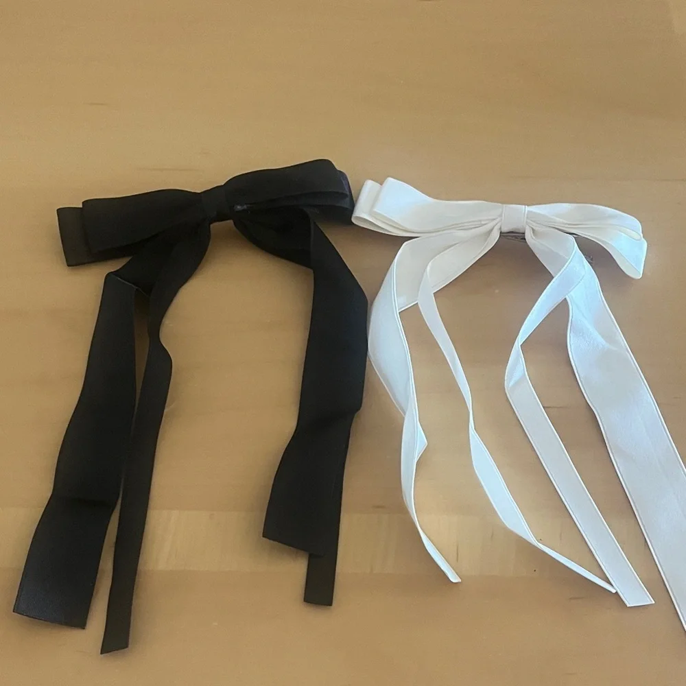 Elegant Black & White Hair Bows